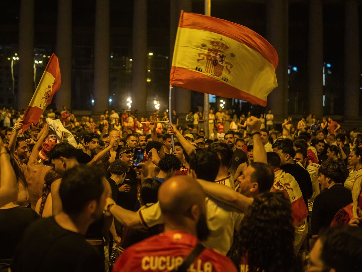 Tragedia en España: muere niño de 13 años en las celebraciones por el Mundial 2026