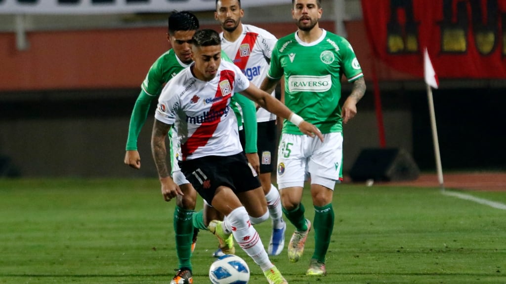Programación fútbol chileno: ¿Qué partidos se juegan hoy, 24 de octubre, y quién transmite?