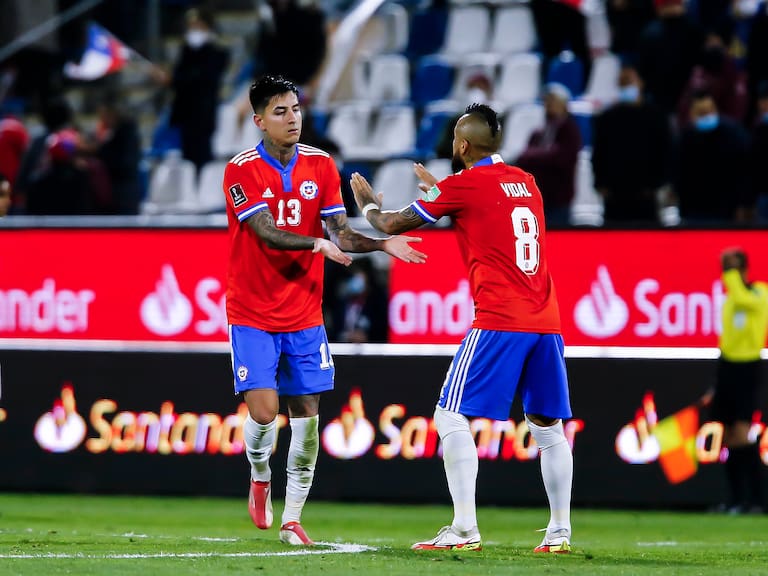 Con aportes a la campaña de un cantante urbano: Vidal y Pulgar hacen millonaria donación para los damnificados por incendios forestales en el sur