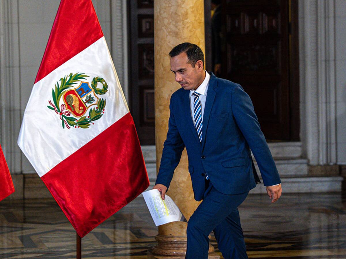 Congreso de Perú aprueba moción de censura y destituye al presidente José Jerí