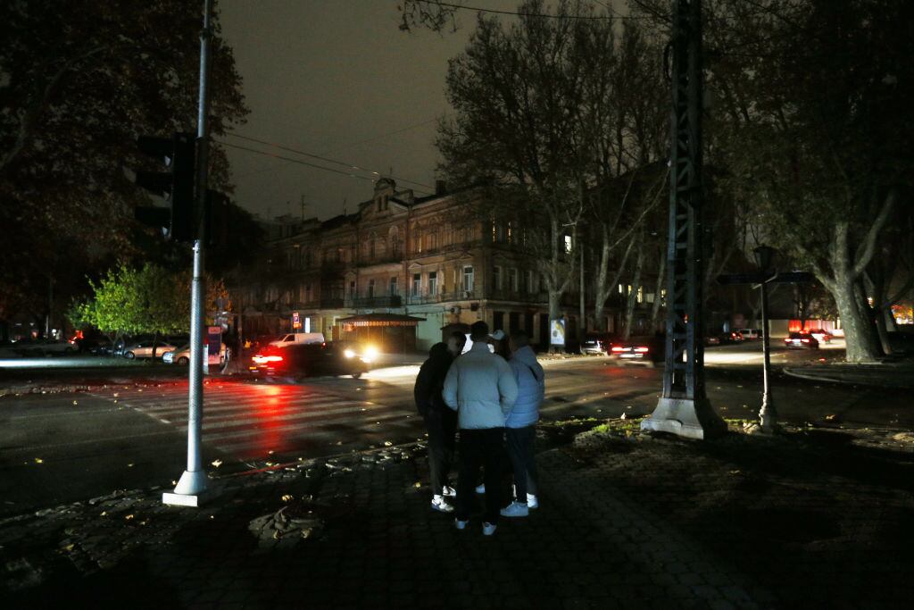 La ciudad de Odesa en Ucrania se mantiene sin suministro eléctrico