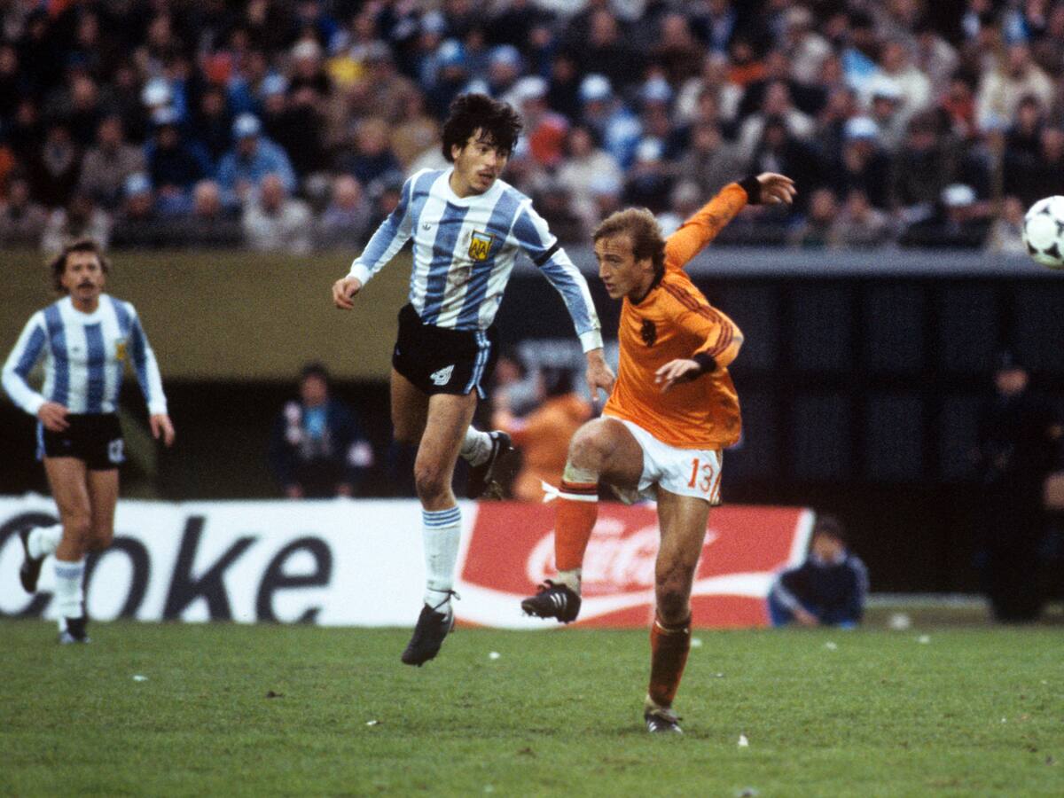 Fallece Johan Neeskens, ícono de la “Naranja Mecánica”