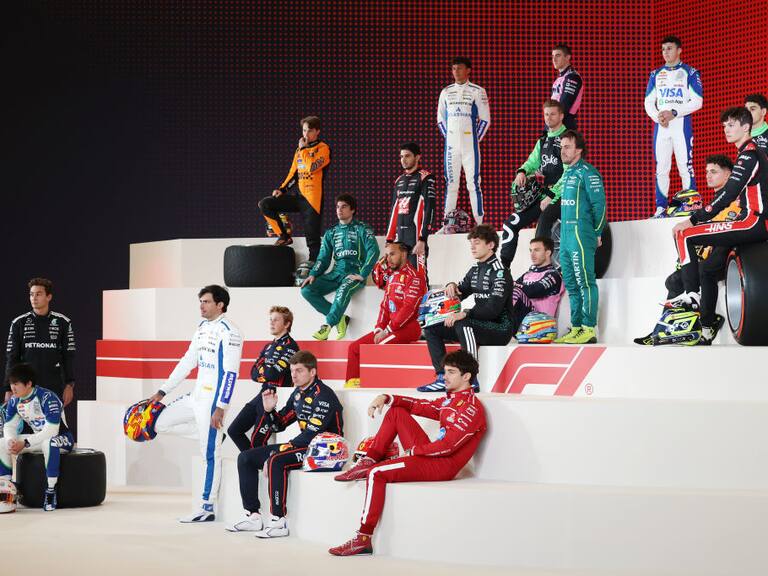 La espectacular presentación de la Fórmula 1 para los 20 pilotos de la temporada 2025