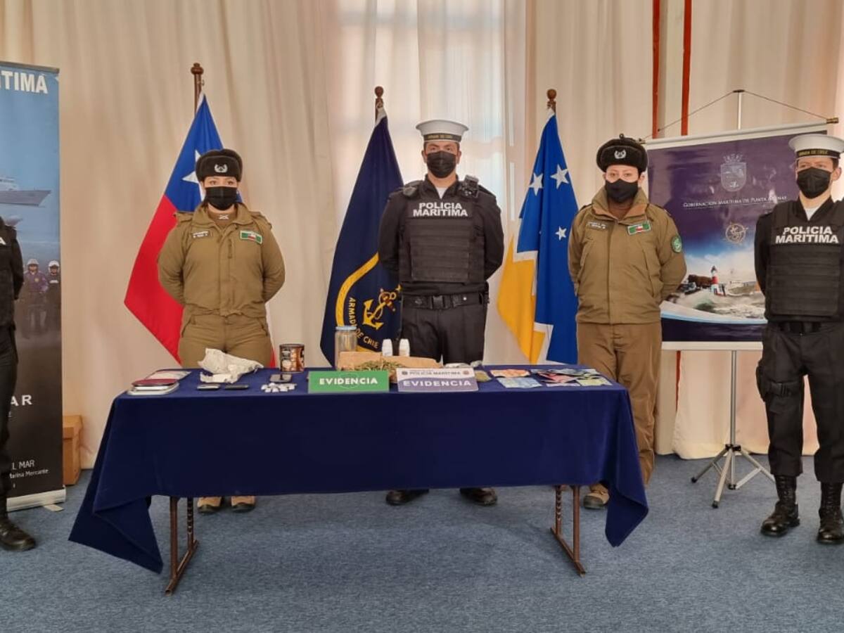 Operativo de la Armada y Carabineros desarticuló red de tráfico de drogas en puerto de Punta Arenas
