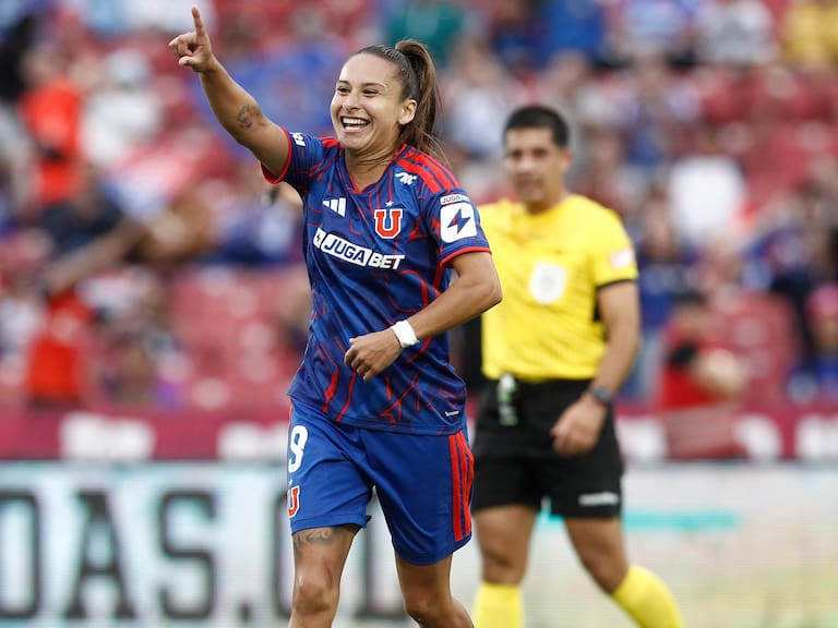 La U superó a River en intenso amistoso internacional