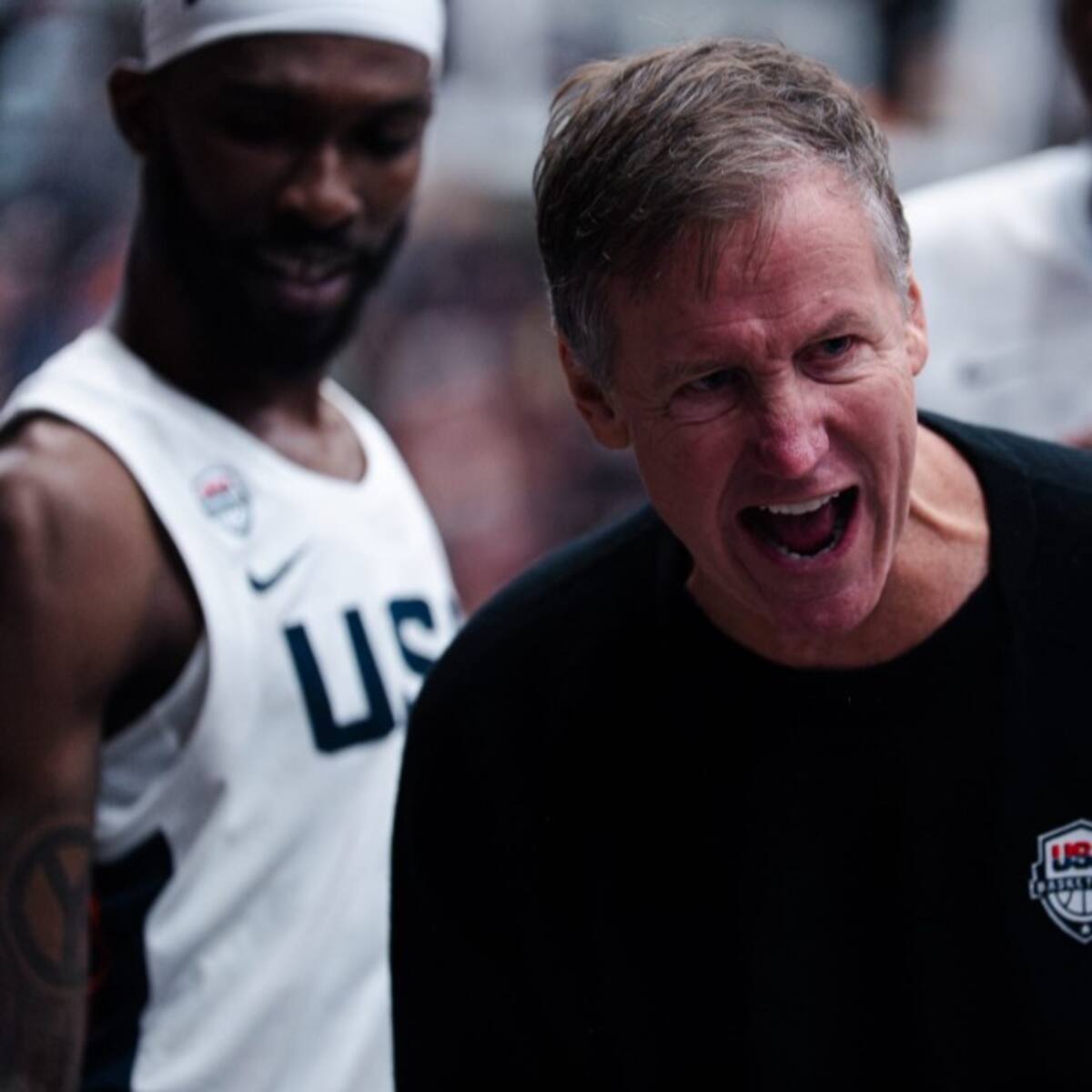“Se me puso la piel de gallina”: DT de la selección de básquetbol de Estados Unidos alaba el ambiente durante el partido con Chile