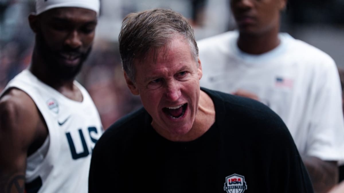 “Se me puso la piel de gallina”: DT de la selección de básquetbol de Estados Unidos alaba el ambiente durante el partido con Chile