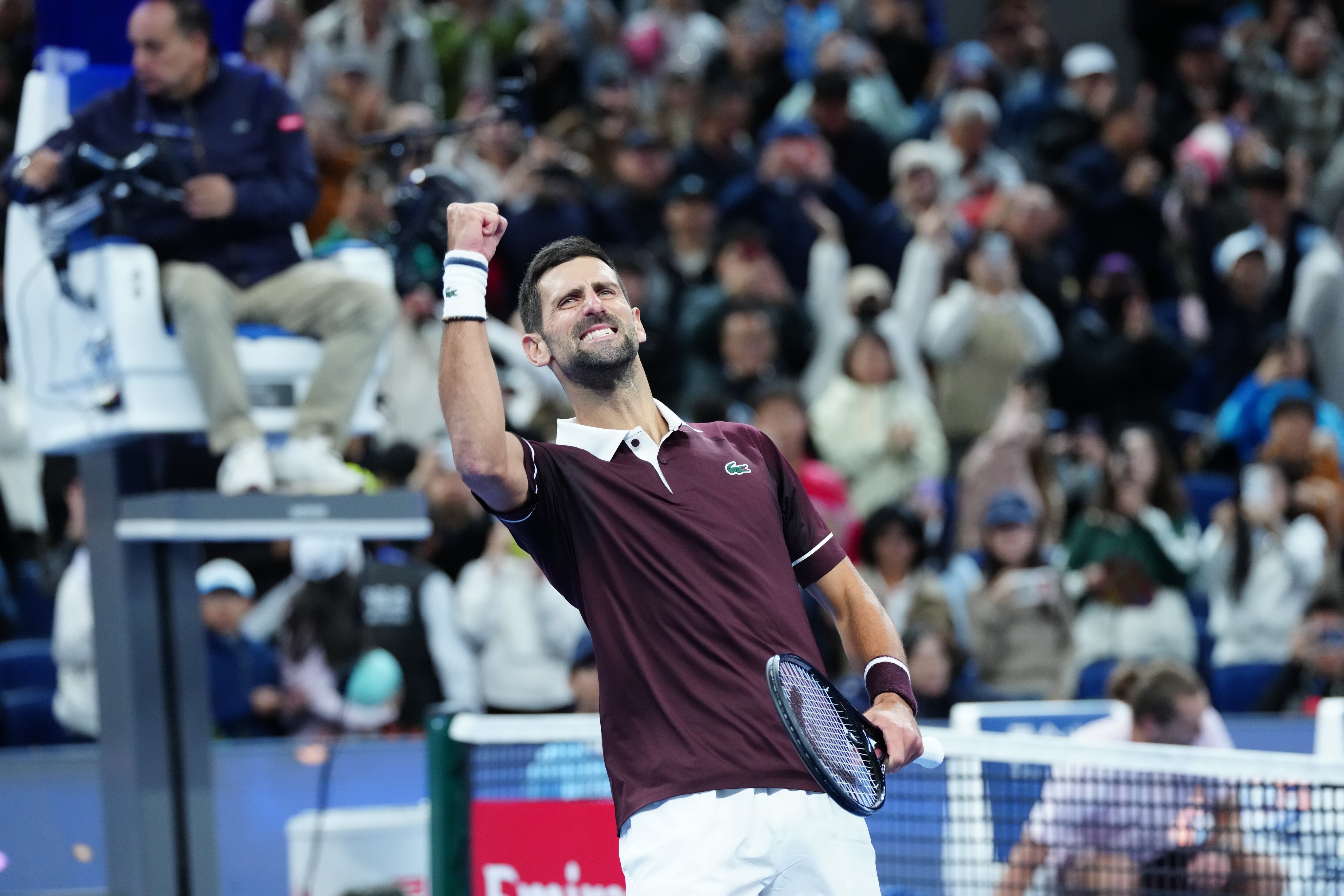 Zverev era el gran favorito, pero Djokovic tenía otros planes: “Nole” da el golpe y avanza a semifinales en Pekín