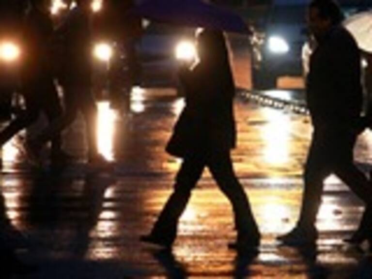 Chilectra informó que 2.646 clientes se encuentran sin suministro en distintas comunas de Santiago