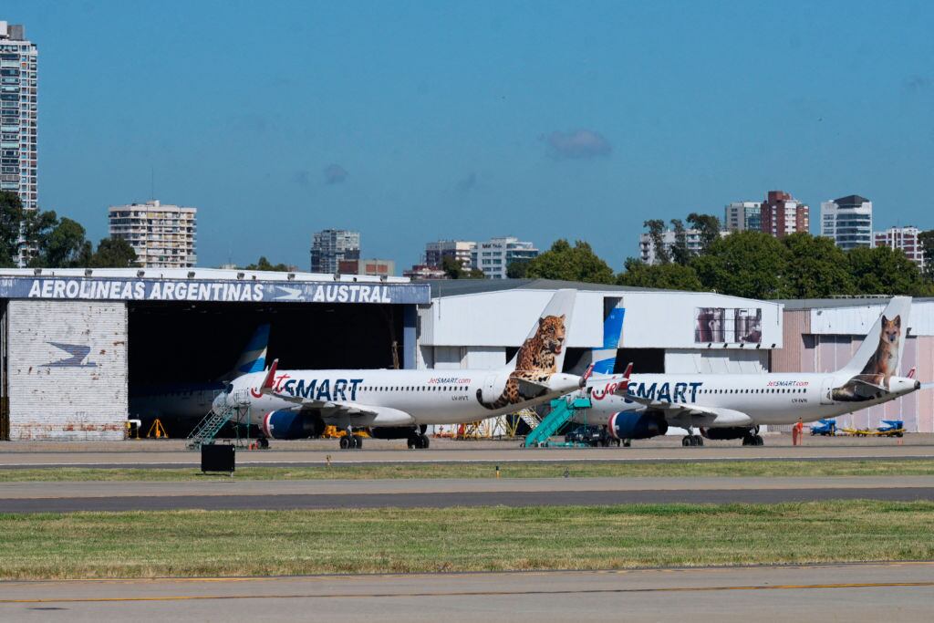 View of airplanes during an aeronautical strike at the Jorge Newbery airport in Buenos Aires, on February 28, 2024. Hundreds of flights were canceled or rescheduled this Wednesday in Argentina due to a 24-hour strike by aviation unions demanding better salaries, AFP confirmed. (Photo by JUAN MABROMATA / AFP) (Photo by JUAN MABROMATA/AFP via Getty Images)