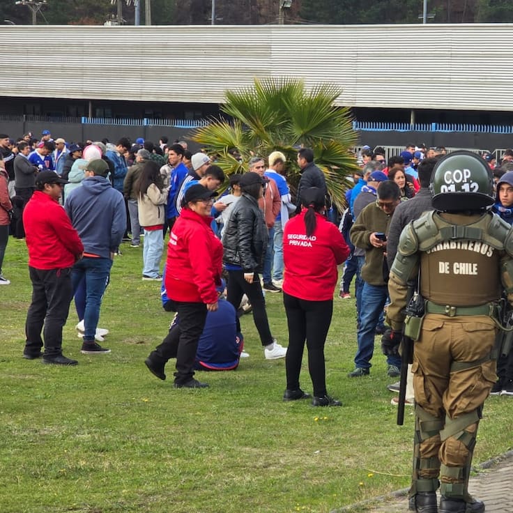 Solicitan evacuar el estadio Huachipato por amenaza de bomba en el duelo ante la U