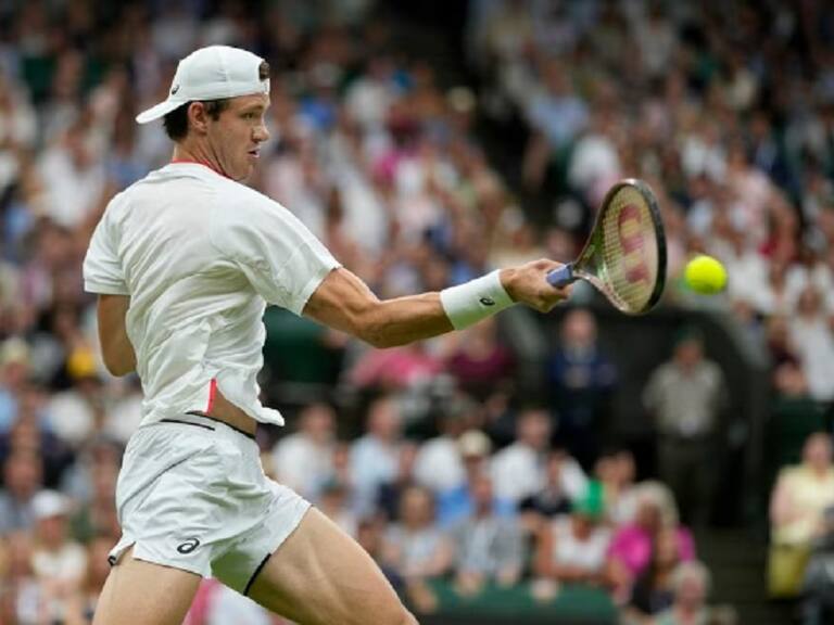 La ATP ubica al chileno Nicolás Jarry como el cuarto mejor sacador del mundo