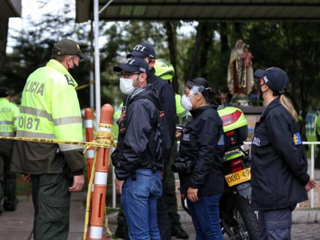 La policía custodia la zona del homicidio de Javier Ordóñez