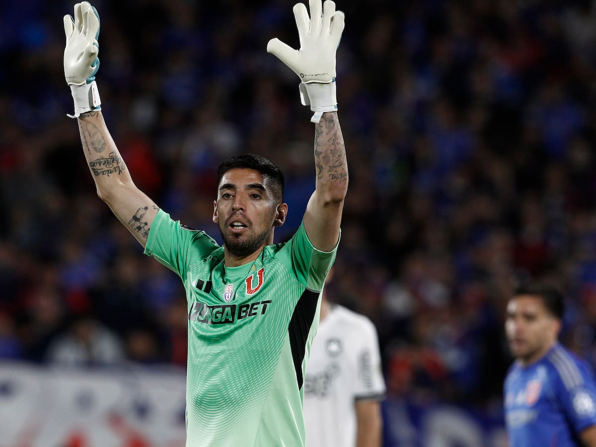 El arquero que la U de Chile busca para competir con Gabriel Castellón: es un exseleccionado nacional