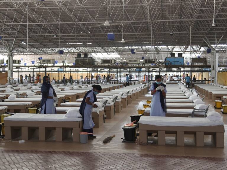 Preparan un centro para pacientes del Covid-19 en India