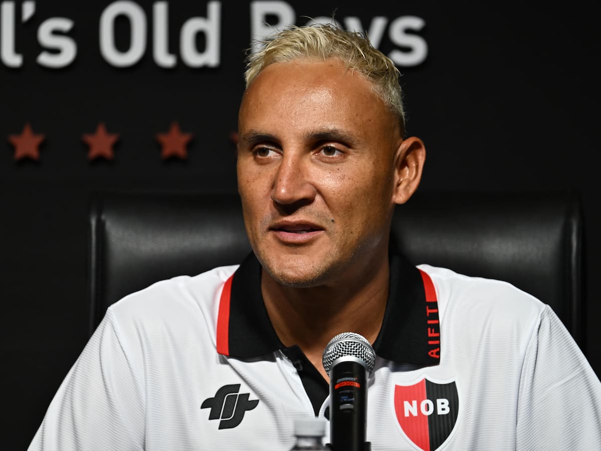 Tras su fallido fichaje en Colo Colo: Keylor Navas explica por qué eligió jugar en Newell’s y revela charla clave con Messi