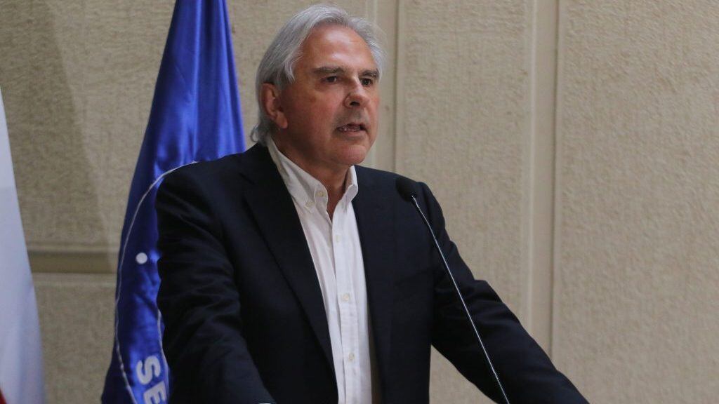 02 DE NOVIEMBRE DE 2021/VALPARAISOEl senador Iván Moreira, ofrece un punto de prensa en el Senado..
FOTO: LEONARDO RUBILAR CHANDIA/AGENCIAUNO
