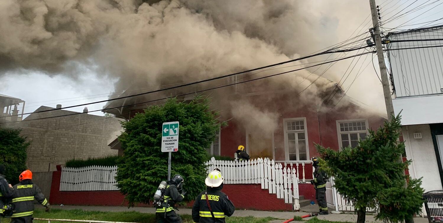 Incendio del Círculo Suizo | Vía Twitter @William Levet