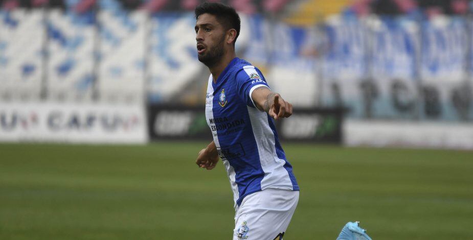 Tobías Figueroa no concreta su llegada a la U y ficha por Antofagasta