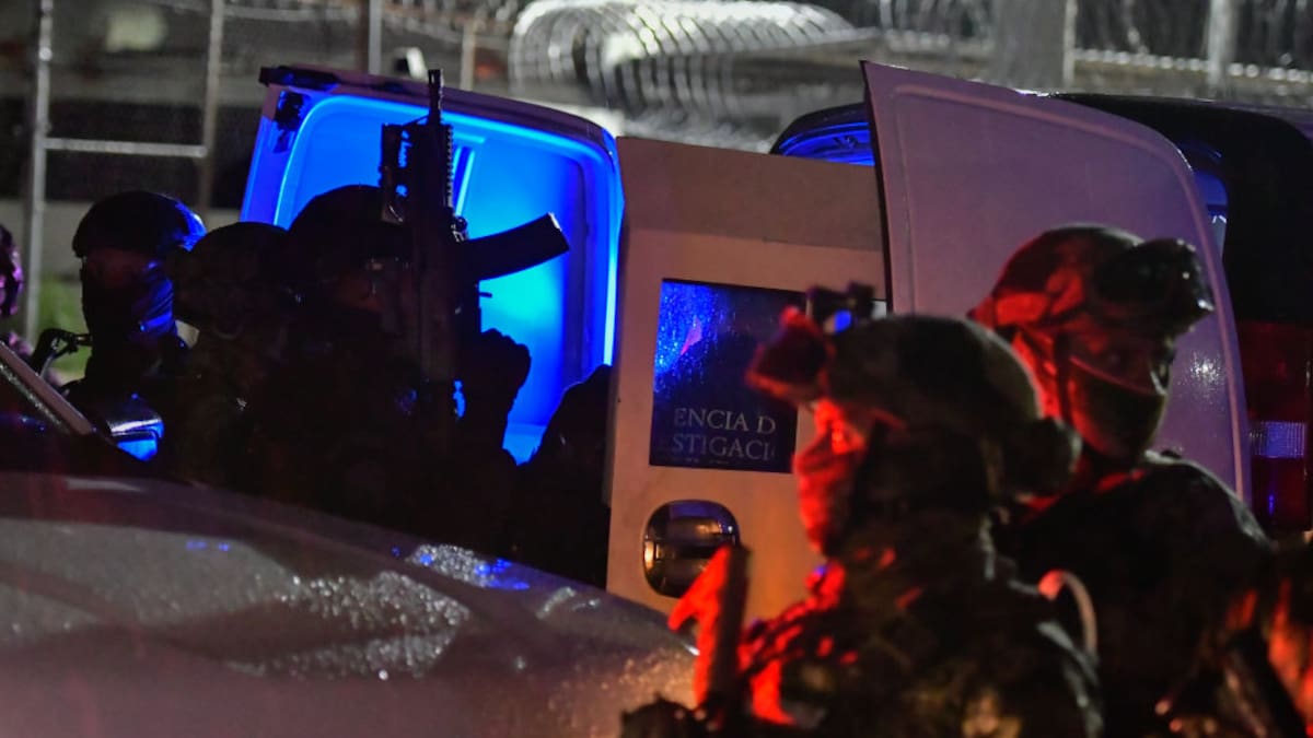 Terror en México: detención de narcos provoca quema de autos y más de 20 bloqueos