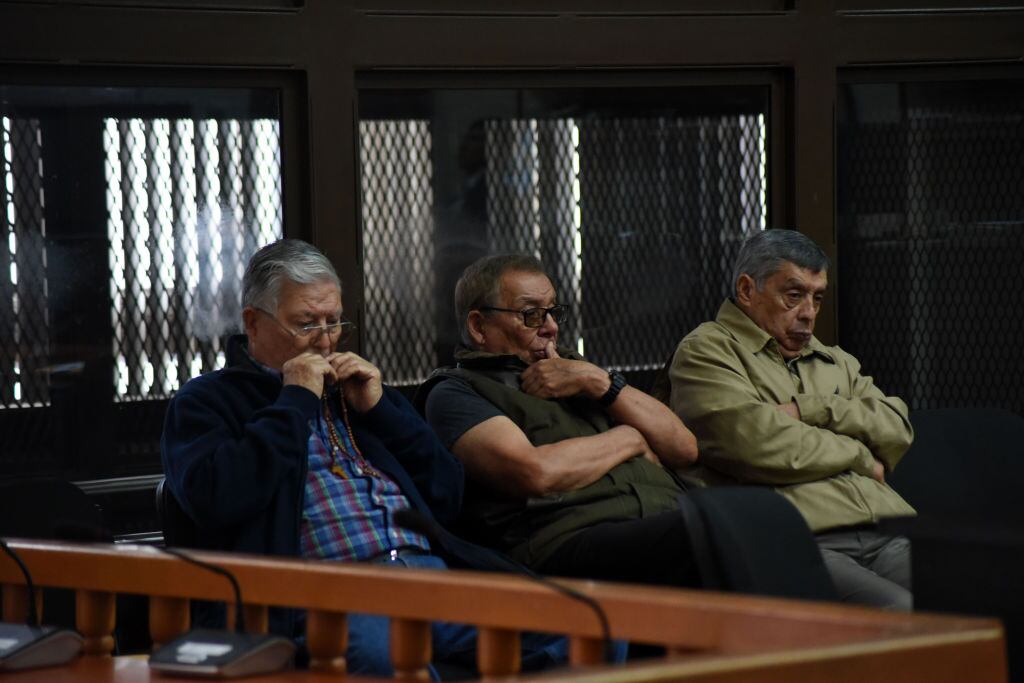 Exjefes militares Benedicto Lucas,, Manuel Callejas y Cesar Noguera enfrentan a la justicia de Guatemala