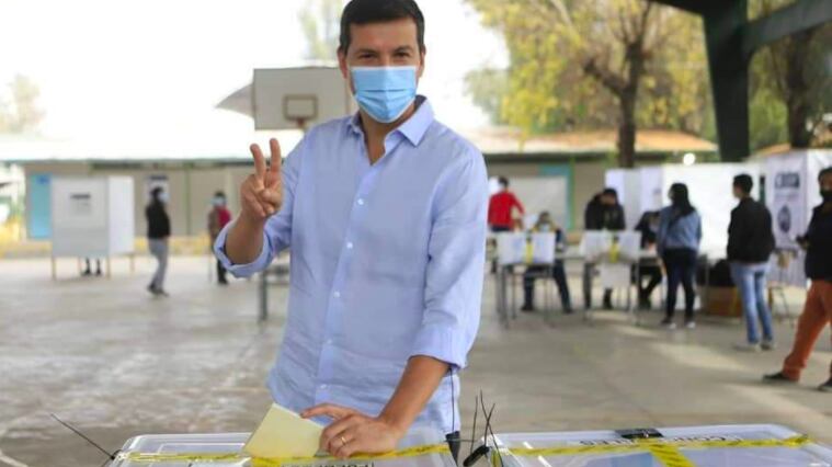 Claudio Castro, alcalde de Renca con alta votación