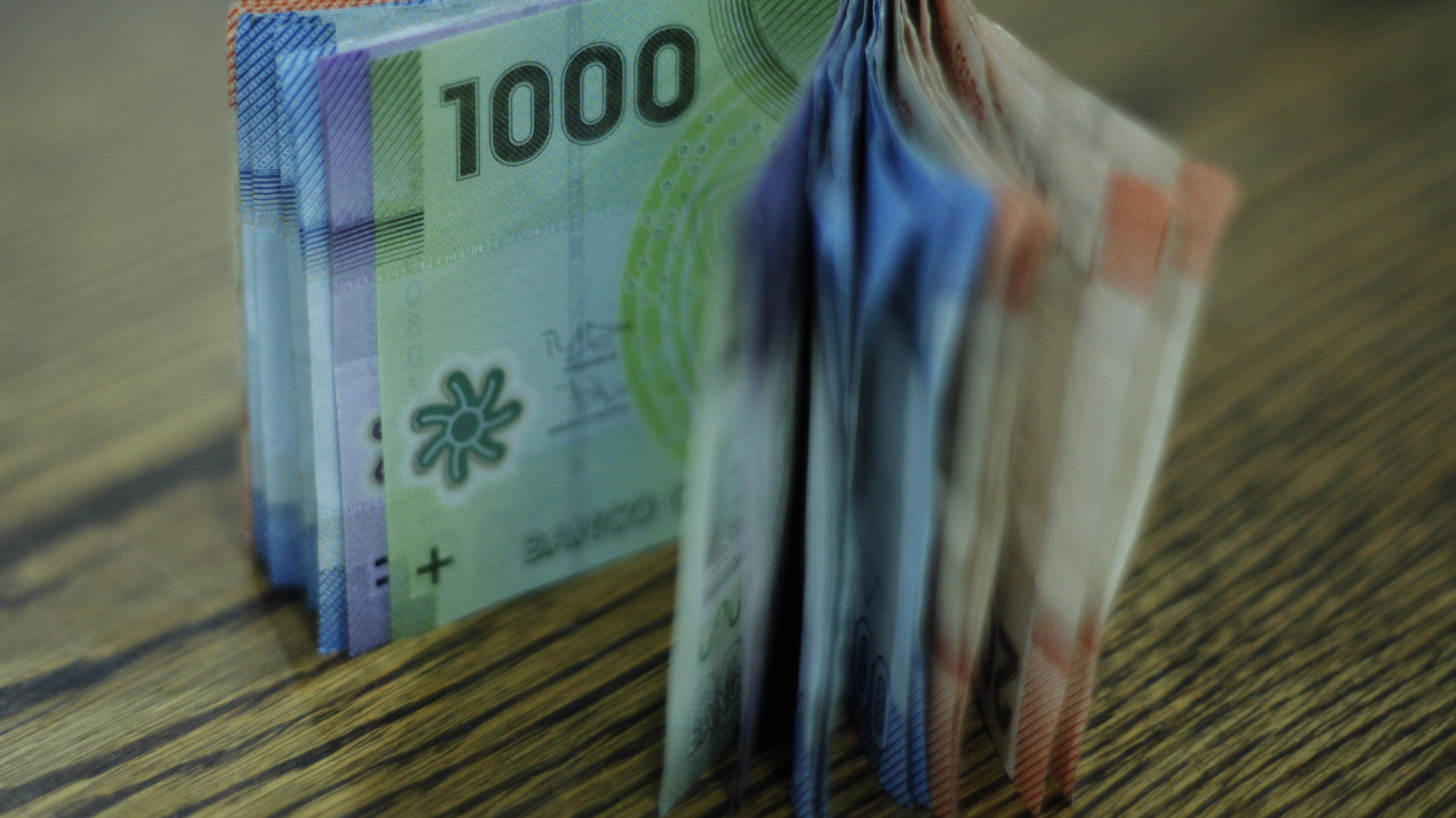 Dinero Chile