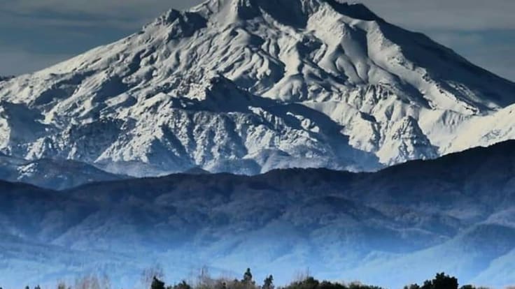 Temblor en volcán Nevado de Longaví activa monitoreo: Sernageomin mantiene alerta verde