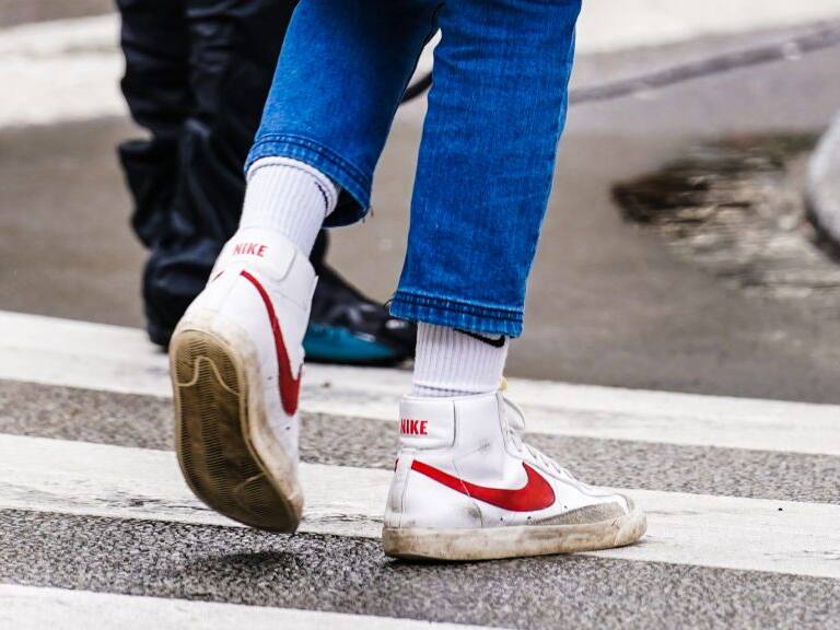 ¿Fin de una tendencia? Virales de TikTok ponen en tela de juicio la continuidad de los pantalones «pitillos»