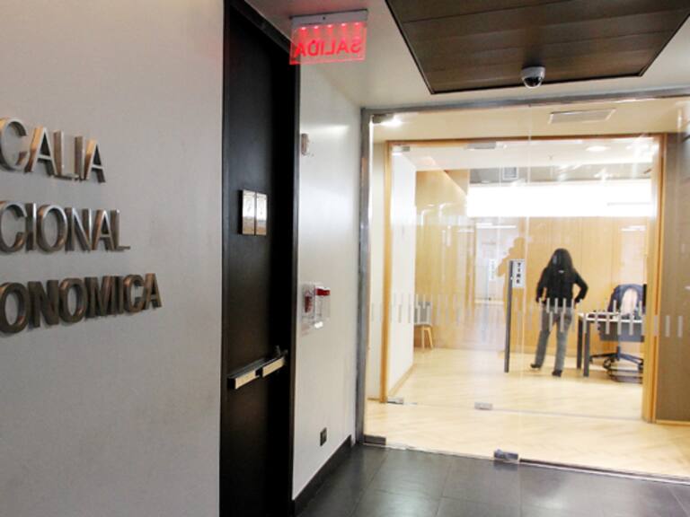 Nuevo caso de colusión: FNE presentó requerimiento ante el TDLC contra tres empresas de transporte de valores