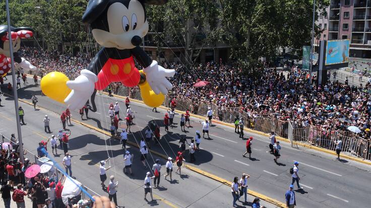 Paris Parade reúne a un millón de personas
