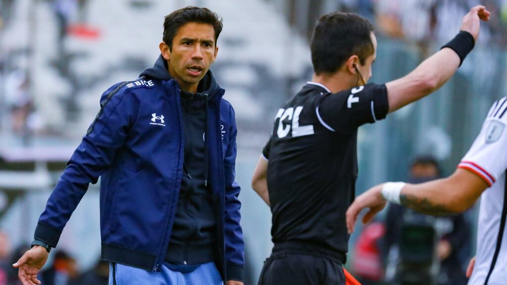 Nicolás Núñez reordena prioridades tras quedar eliminado con la UC en Copa Chile: "Apuntamos a una copa internacional"