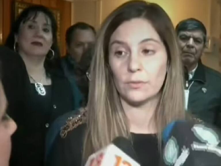 Candidata republicana electa en Magallanes impactó con dichos: dijo que los niños tenían zapatos por la Constitución