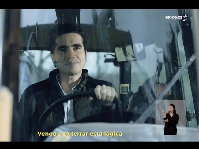 Ignacio Briones en franja electoral