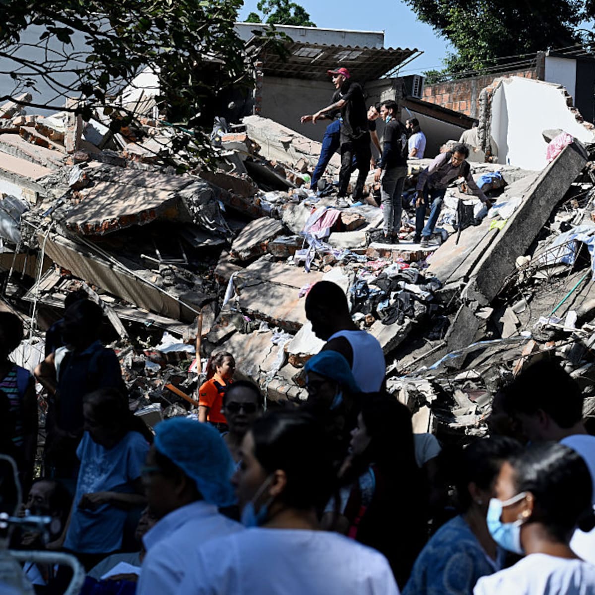 Terremoto 7,4 en Colombia: reportan al menos 22 muertos y decenas de edificios colapsados