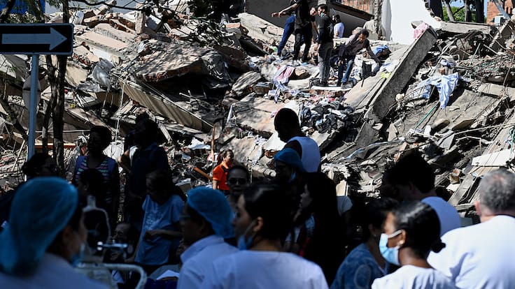Terremoto 7,4 en Colombia: reportan al menos 22 muertos y decenas de edificios colapsados