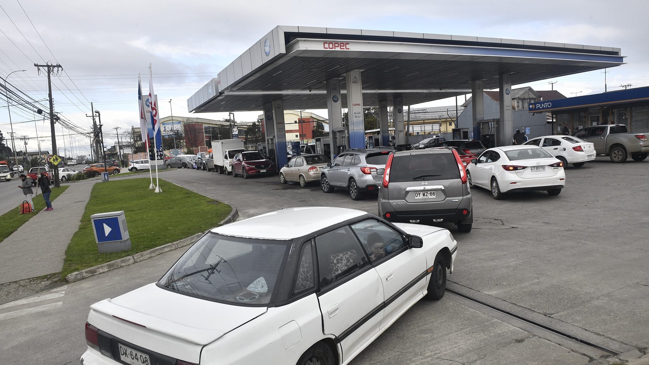 Ministra de Transportes descartó desabastecimiento de combustible