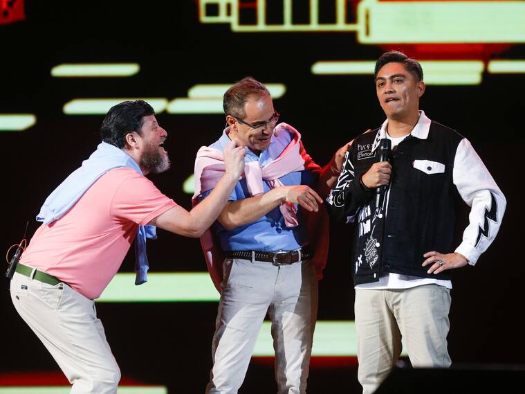 29 DE FEBRERO DE 2024 / VIÑA DEL MAR
Sergio Freire se presenta durante la quinta noche del LXIII Festival Internacional de la Canción de Viña del Mar desde la Quinta Vergara.
FOTO: DIEGO MARTIN /AGENCIAUNO