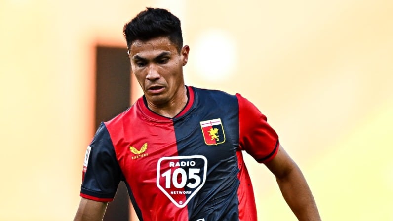 Pablo Galdames enciende las alarmas en el Genoa