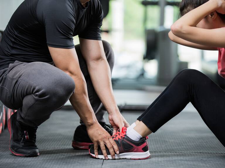 ¿Hacer pesas o cardio?: Soy licenciado en educación física y esta es la mejor forma para bajar de peso