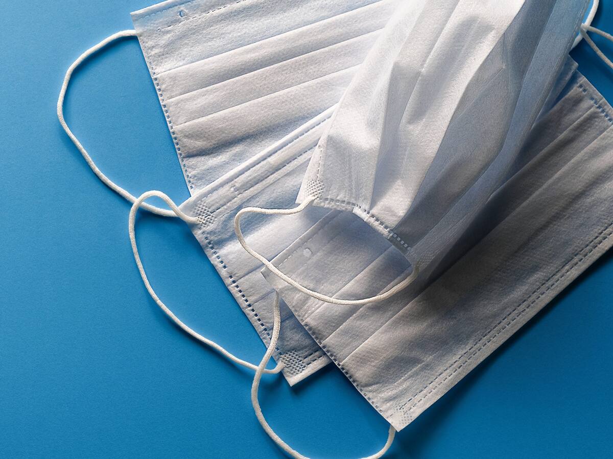 Con una bufanda, polera o pañuelo: Ministerio de Salud publicó tutoriales para fabricar mascarillas