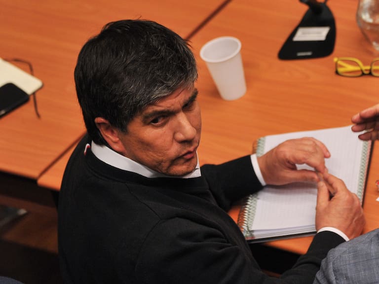 Monsalve presenta recurso de protección contra Contraloría por sumario abierto tras su renuncia