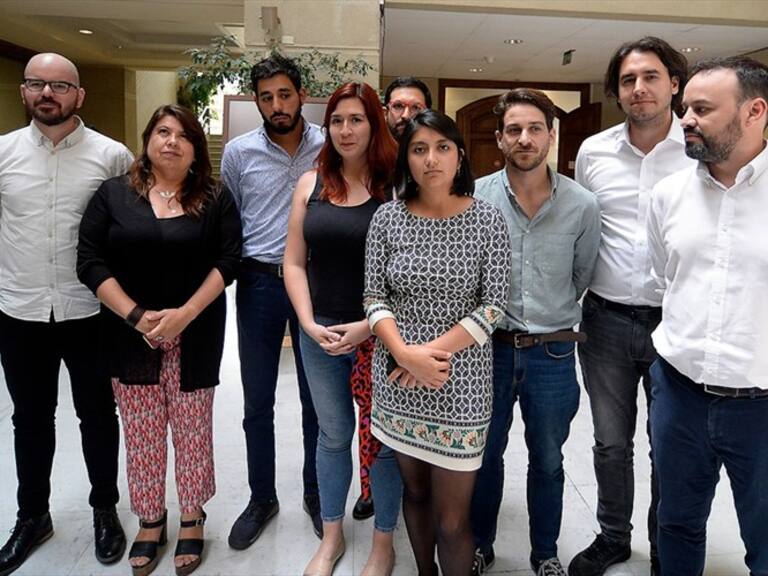 FA advirtió acusación constitucional contra Blumel si Rozas no sale de la dirección de Carabineros