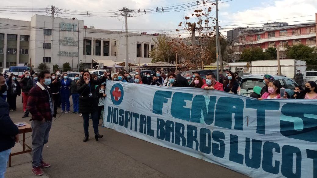 Protesta de trabajadores de la salud del Hospital Barros Luco