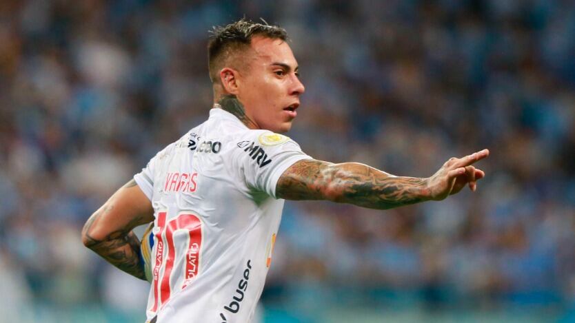 Eduardo Vargas es respaldado por el presidente de Atlético Mineiro: "No lo vamos a crucificar por un error"