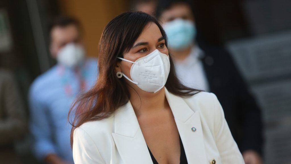 25 de Noviembre de 2021 / ÑUÑOA Iskia Siches presenta su renuncia al Colegio Médico para unirse a la campaña de Gabriel Boric
FOTO: DIEGO MARTIN /AGENCIAUNO