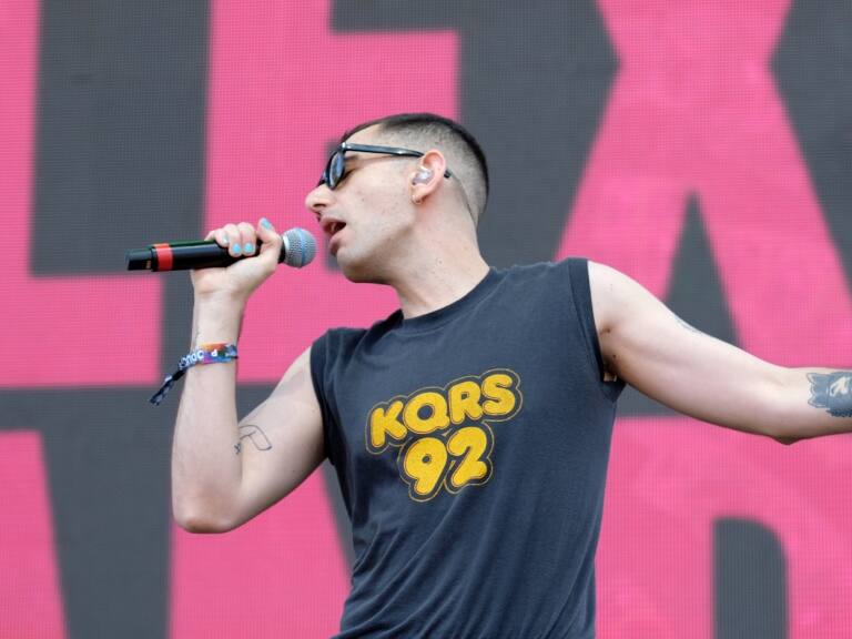 Alex Anwandter anuncia próximo disco “El diablo en el cuerpo” y estrena nuevo single: “¿Qué piensas hacer sin mi amor?”