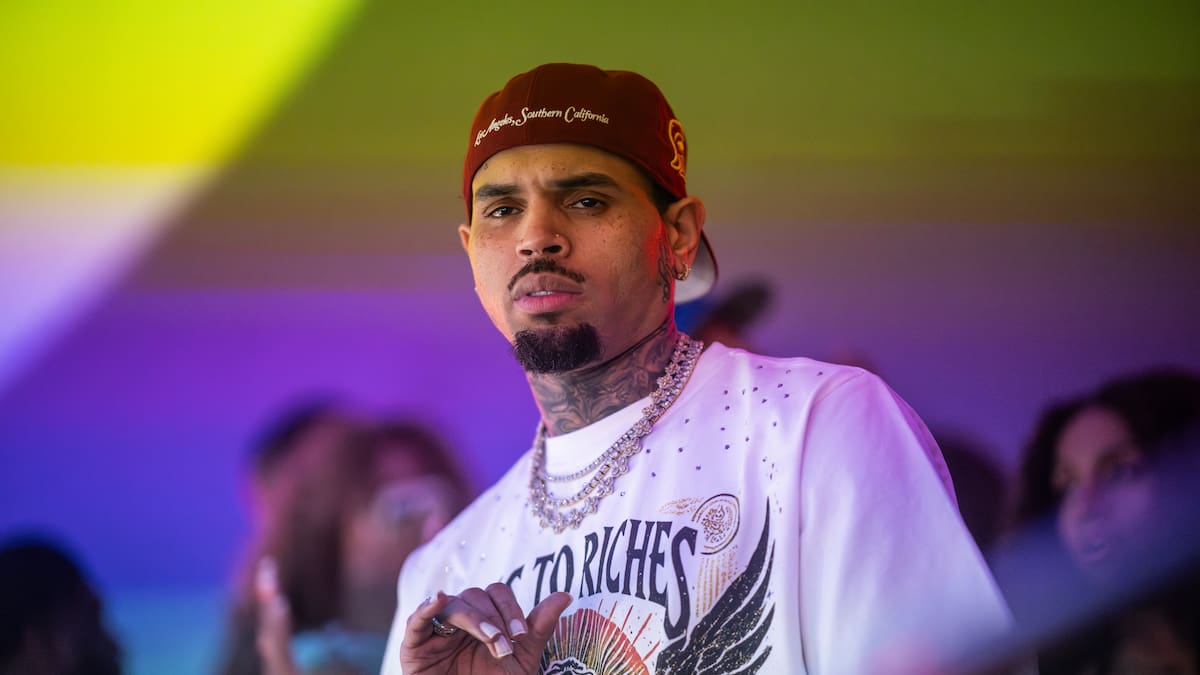 Terminó con el rostro de su empleada desfigurado: condenan a Chris Brown tras brutal ataque en su mansión