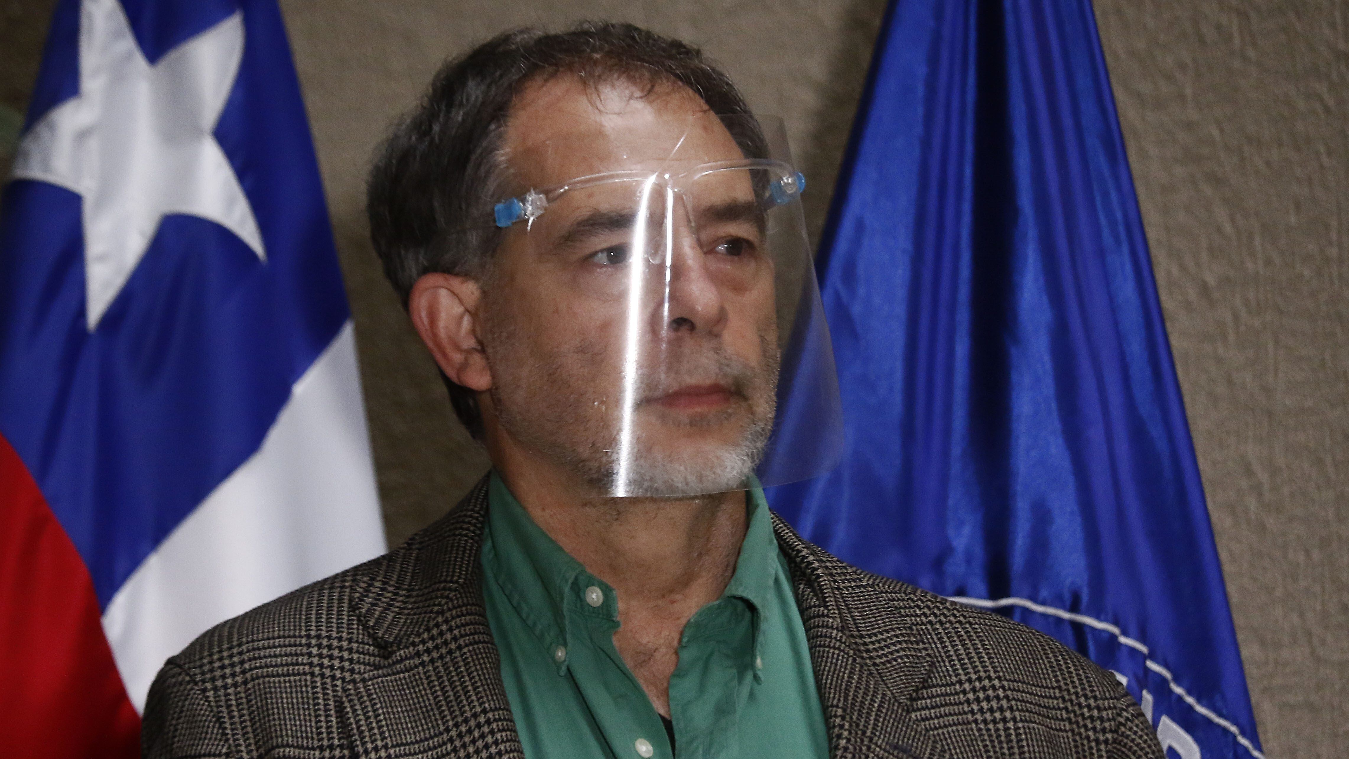 19 DE ABRIL DE 2021/VALPARAISOEl senador Guido Girardi, ofrece un punto de prensa en el Senado, en donde se refiere al proyecto de retiro de fondos de pensiones, en medio de la pandemia por el Coronavirus.
FOTO: LEONARDO RUBILAR CHANDIA/AGENCIAUNO