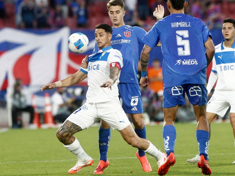 Confirmado: este será el árbitro que dirigirá el Clásico Universitario en el Claro Arena